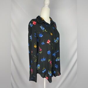 Tahari black and floral button down long sleeve blouse women’s size S